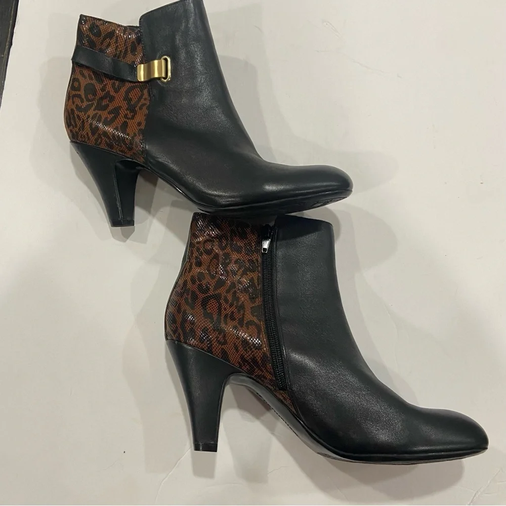Naturalizer Lilly‎ Leather Ankle Boots Black Cheetah MSRP $149 Women's US 9.5M